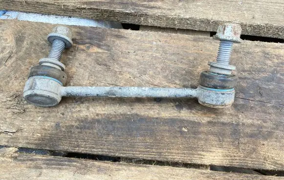 Rear anti-roll bar/stabilizer link
