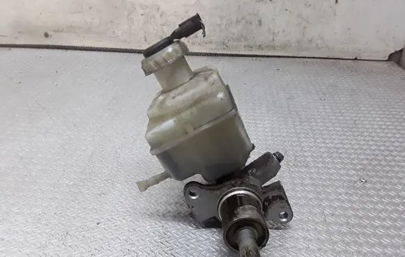 Land Rover Range Rover Sport L320 Master brake cylinder