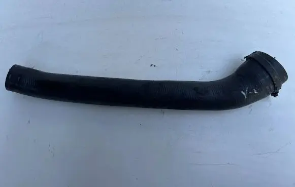 Volvo V50 Intercooler hose/pipe 6M516C646EA