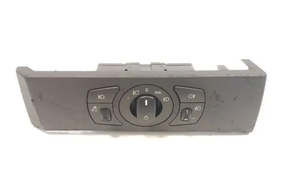 BMW 5 E60 E61 Light switch 6953741 692525102 33290103