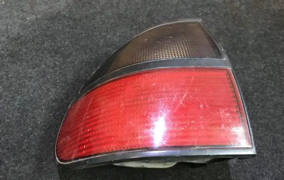 Renault Laguna I Rear/tail lights 7700820052