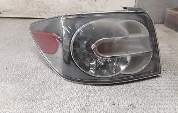 Mazda CX-7 Rear/tail lights 