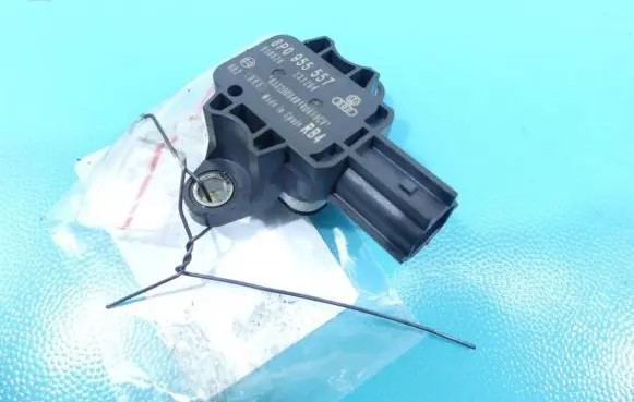 Audi A3 S3 8P Fuel cut-off switch 8P0955557 IMPRK1178058