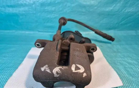 Audi A6 S6 C6 4F Rear brake caliper 08687C