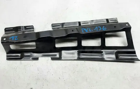 Skoda Octavia Mk2 (1Z) Fender mounting bracket 1Z0821162
