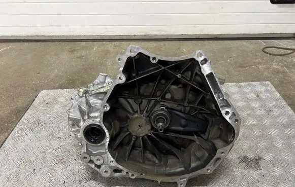 Mazda 3 Manual 6 speed gearbox 4TH1101088 CA420 0A16B