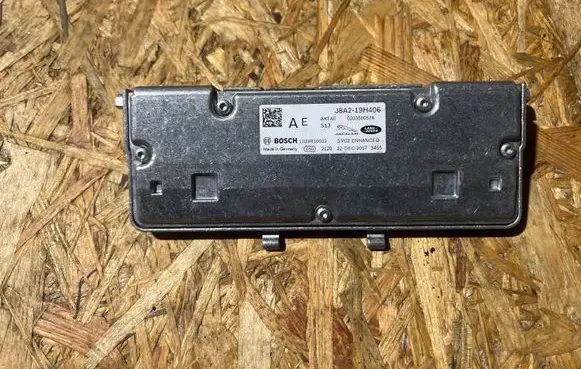 Land Rover Range Rover Velar Windshield/windscreen camera J8A219H406