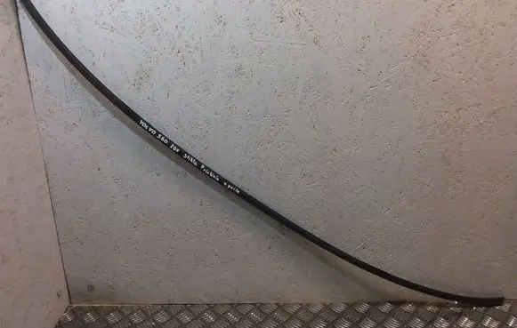 Volvo S60 Windshield trim