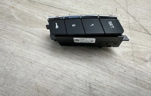Porsche Cayenne (92A) Seat memory switch 7P5959561F 10108492 S00001161940085