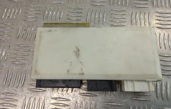 BMW 5 E39 Comfort/convenience module 6922273 6922152