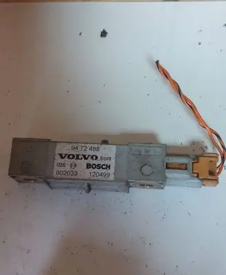 Volvo S80 Airbag deployment crash/impact sensor 9472488 880300