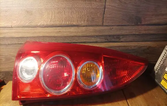 Mazda Premacy Rear/tail lights
