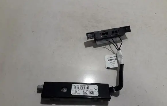 Mercedes-Benz C AMG W204 Antenna control unit A2048200189