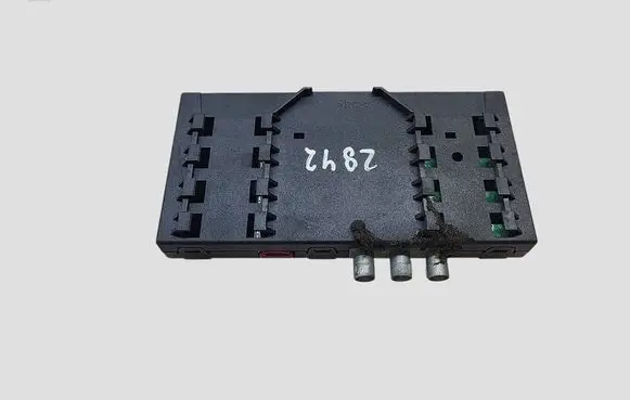 Citroen C4 I Picasso Aerial antenna amplifier 9655888380