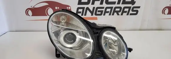Mercedes-Benz E W211 Headlight/headlamp A0028202426