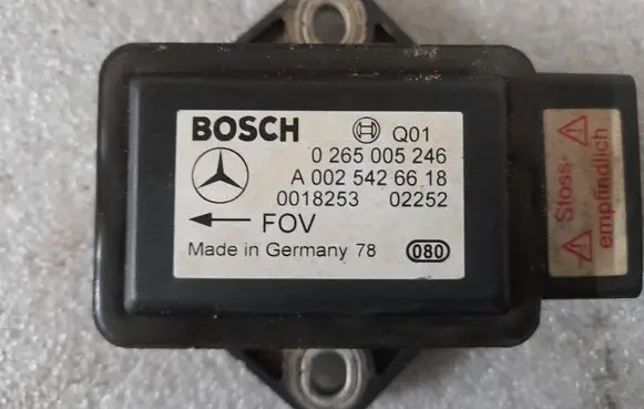 Mercedes-Benz E W211 ESP acceleration yaw rate sensor A0025426618 0025426618