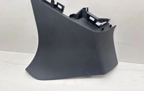 Audi Q5 SQ5 (C) pillar trim 630120681