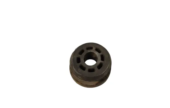 Chevrolet Camaro Radiator mount bracket 