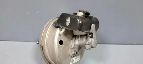 Audi A6 C7 Brake booster