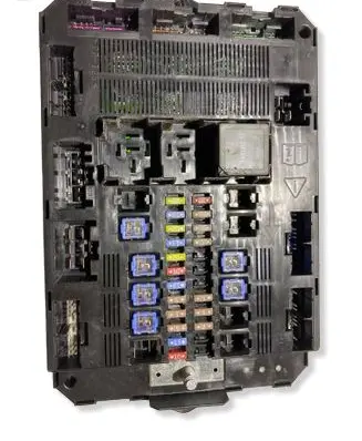 Jaguar XF Fuse module 7340955430 WA0321 8X2T14C256AF