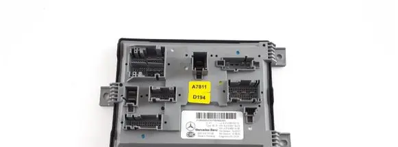 Mercedes-Benz E W213 SAM control unit A2139009312 A2139015403 A2139021608