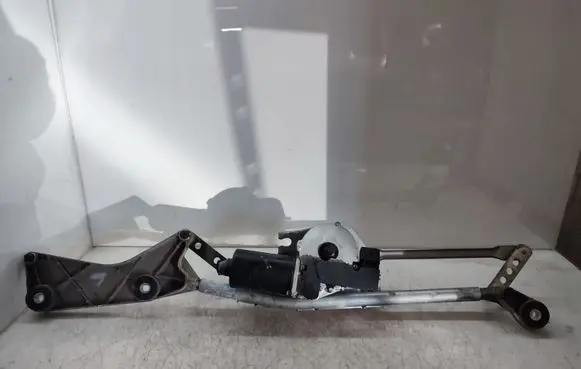 Mercedes-Benz ML W164 Front wiper linkage and motor