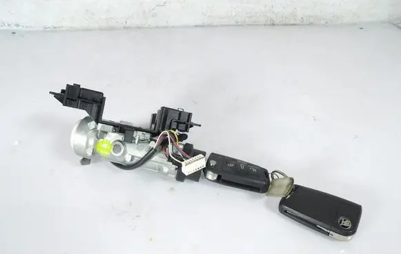 Skoda Octavia Mk3 (5E) Ignition lock 1K0905851