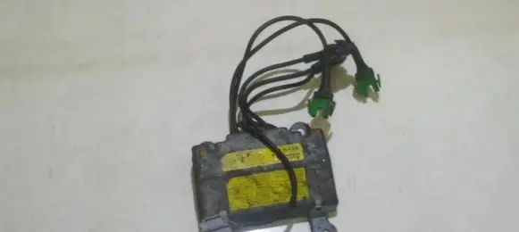 Renault Laguna I Airbag control unit/module 7700410993b 550323000