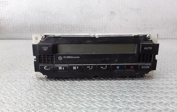 Volkswagen PASSAT B5 Climate control unit 5HB00761700 1J1907044
