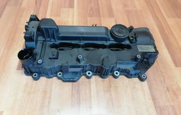 Opel Insignia B Rocker cam cover 55510725 1285022S01