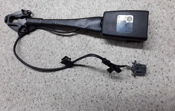 Audi A7 S7 4G Front seatbelt buckle 8K0857755G