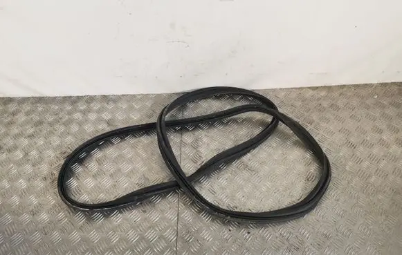 Jeep Renegade Loading door rubber seal (on body) 