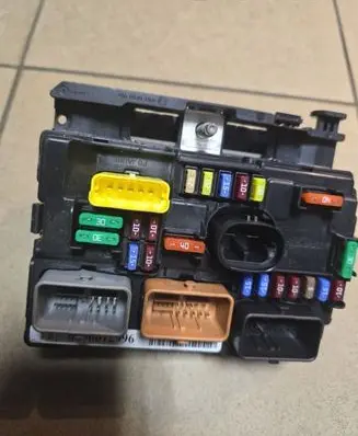 Fuse box set