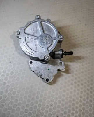 Audi A6 S6 C8 4K Vacuum pump 05L145100B