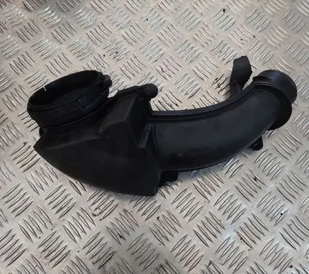 Volvo V70 Intake resonator 31293547