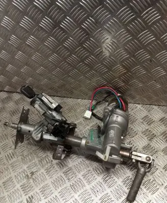 Toyota Corolla E120 E130 Ignition lock 4520002180