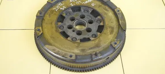 Opel Astra J Dual mass flywheel 55587527 B14NET