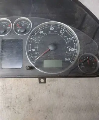 Volkswagen Sharan Speedometer (instrument cluster) 7M3920940G 3004010203 YM2110849AB