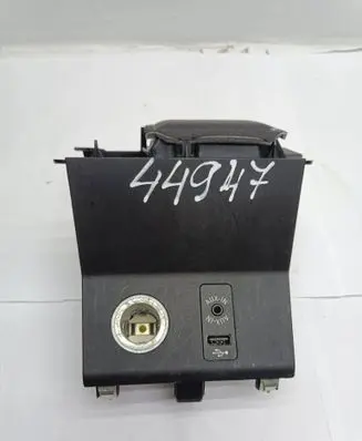 BMW i3 Cigarette lighter front 9283144 928314404 169150059