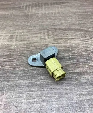 Nissan Qashqai Airbag deployment crash/impact sensor FA1GZ11915 3466