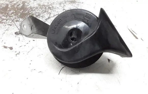 Mazda 3 I Horn signal E20092018