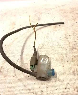 Windscreen/windshield washer pump