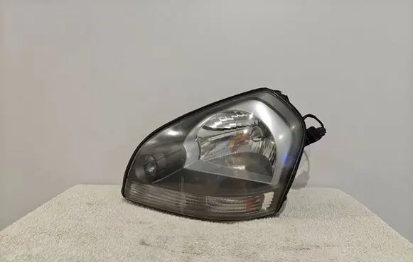 Hyundai Tucson JM Headlight/headlamp 921012EXXX