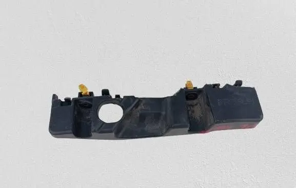 Hyundai Kona I Front bumper mounting bracket 86513J9000