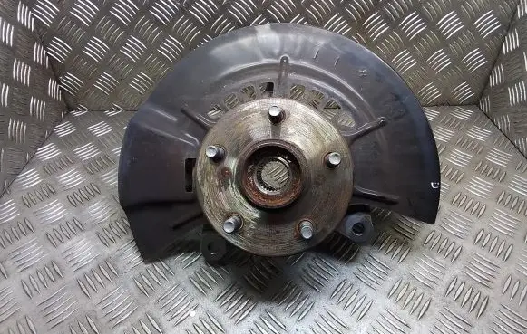 Lexus ES 250 - 300 - 330 Front wheel hub F25R