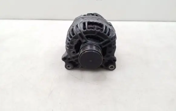 Audi A4 S4 B7 8E 8H Generator/alternator 06F903023J