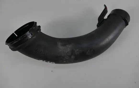 Volvo XC60 Turbo air intake inlet pipe/hose 30774692