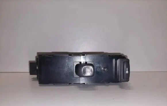Electric window control switch