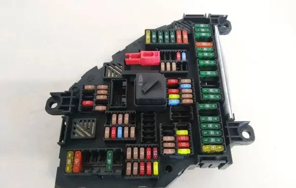 BMW 5 GT F07 Fuse box set 921085702 117033452
