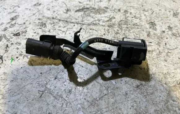 Audi A8 S8 D3 4E Sensor 4E0616573J 15179200472